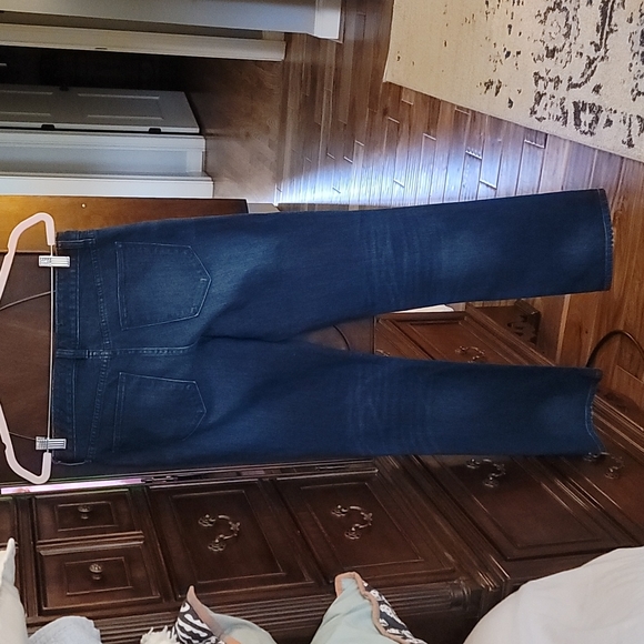 Gap Perfect Boot Jeans - Picture 4 of 4